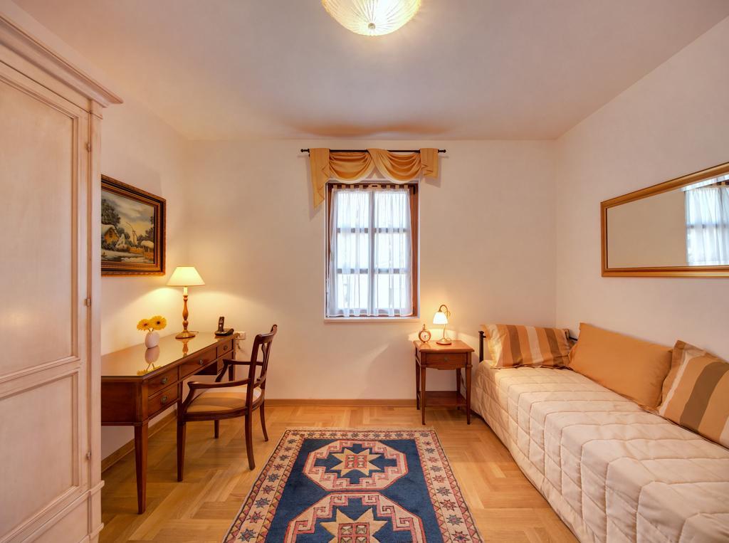 Luxury Boutique Hotel Villa Vulin Pula Ruang foto