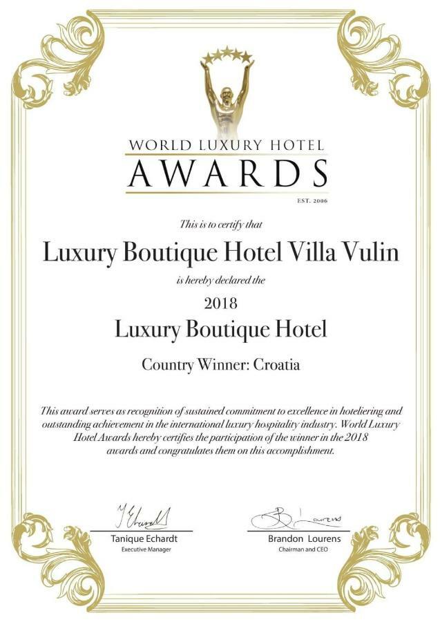 Luxury Boutique Hotel Villa Vulin Pula Bagian luar foto