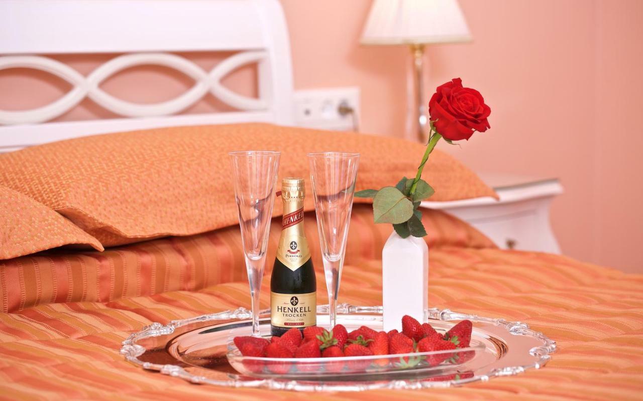 Luxury Boutique Hotel Villa Vulin Pula Bagian luar foto