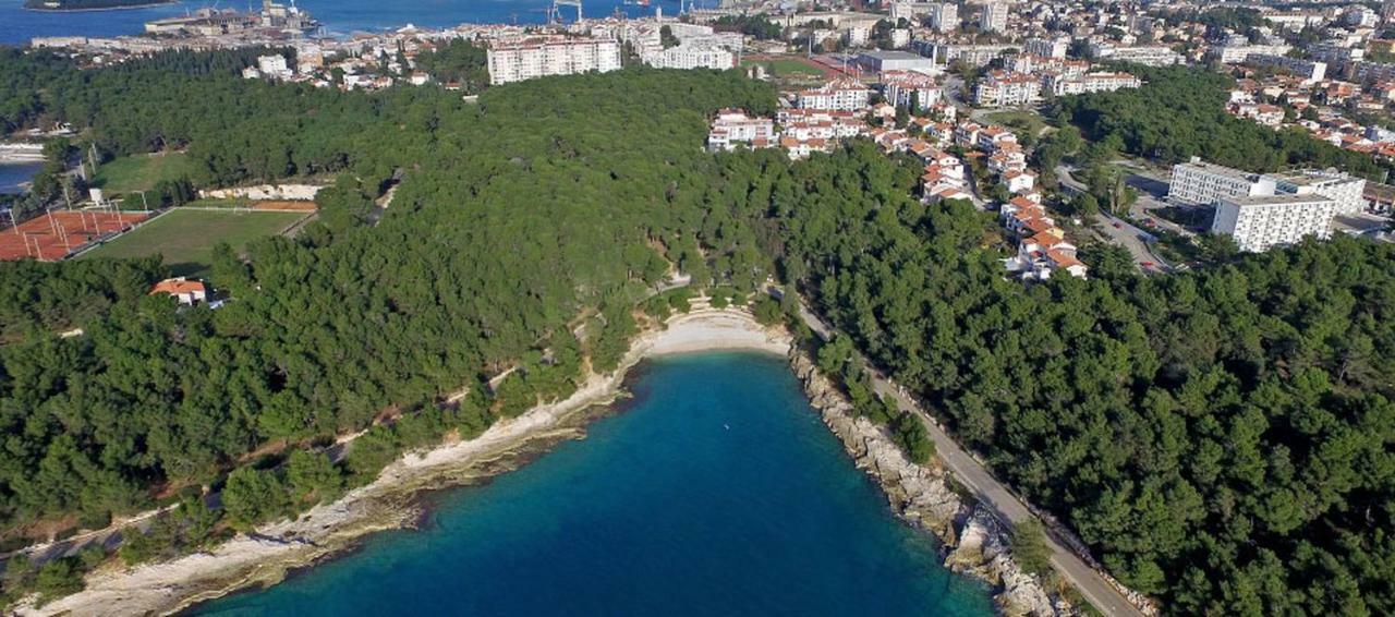 Luxury Boutique Hotel Villa Vulin Pula Bagian luar foto